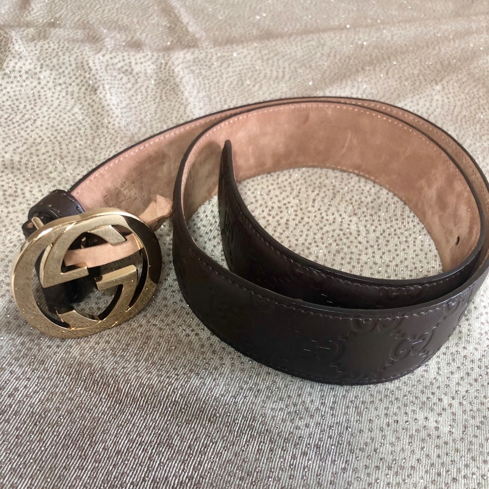 AUTHENTIC WOMENS GUCCI BELT